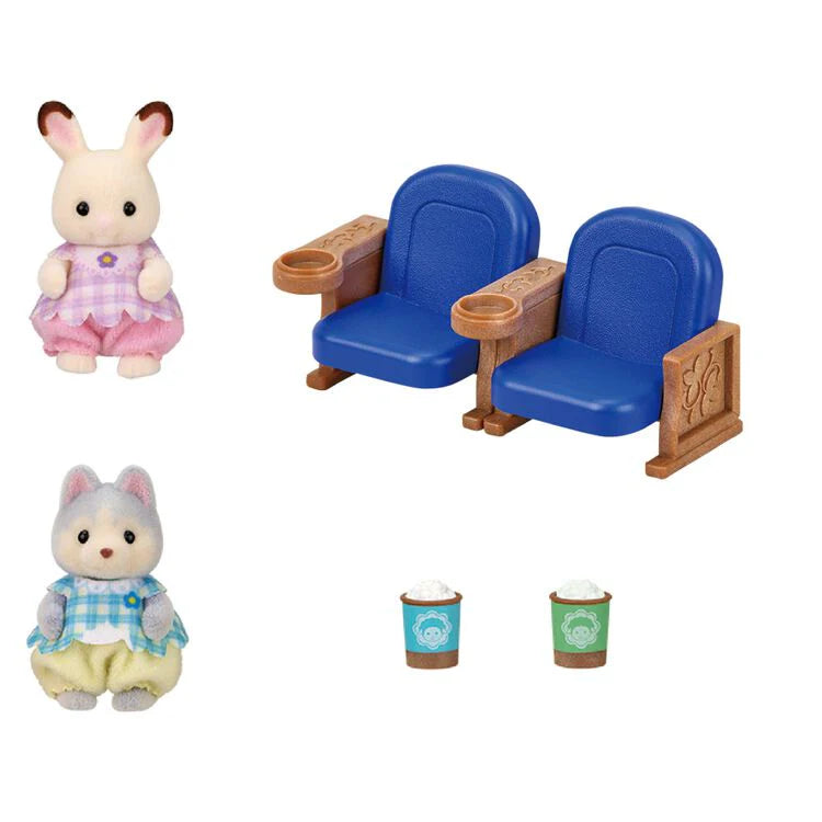 Sylvanian Families Baby Theater Set Chocolate Rabbit y Husky, Blue