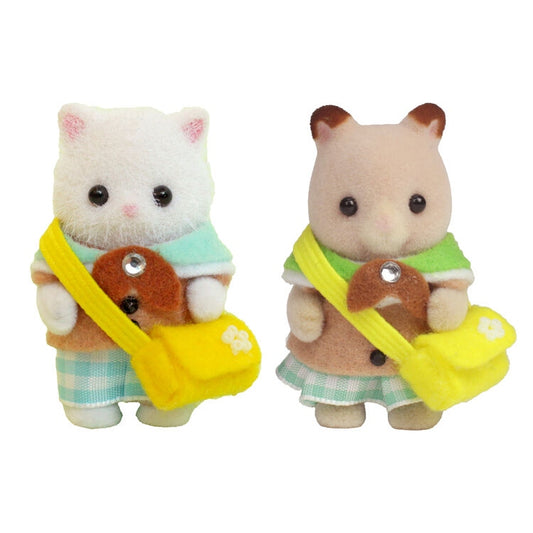 Sylvanian Families Kit Ropa Jardín de Infantes (Menta y Azul) Armable