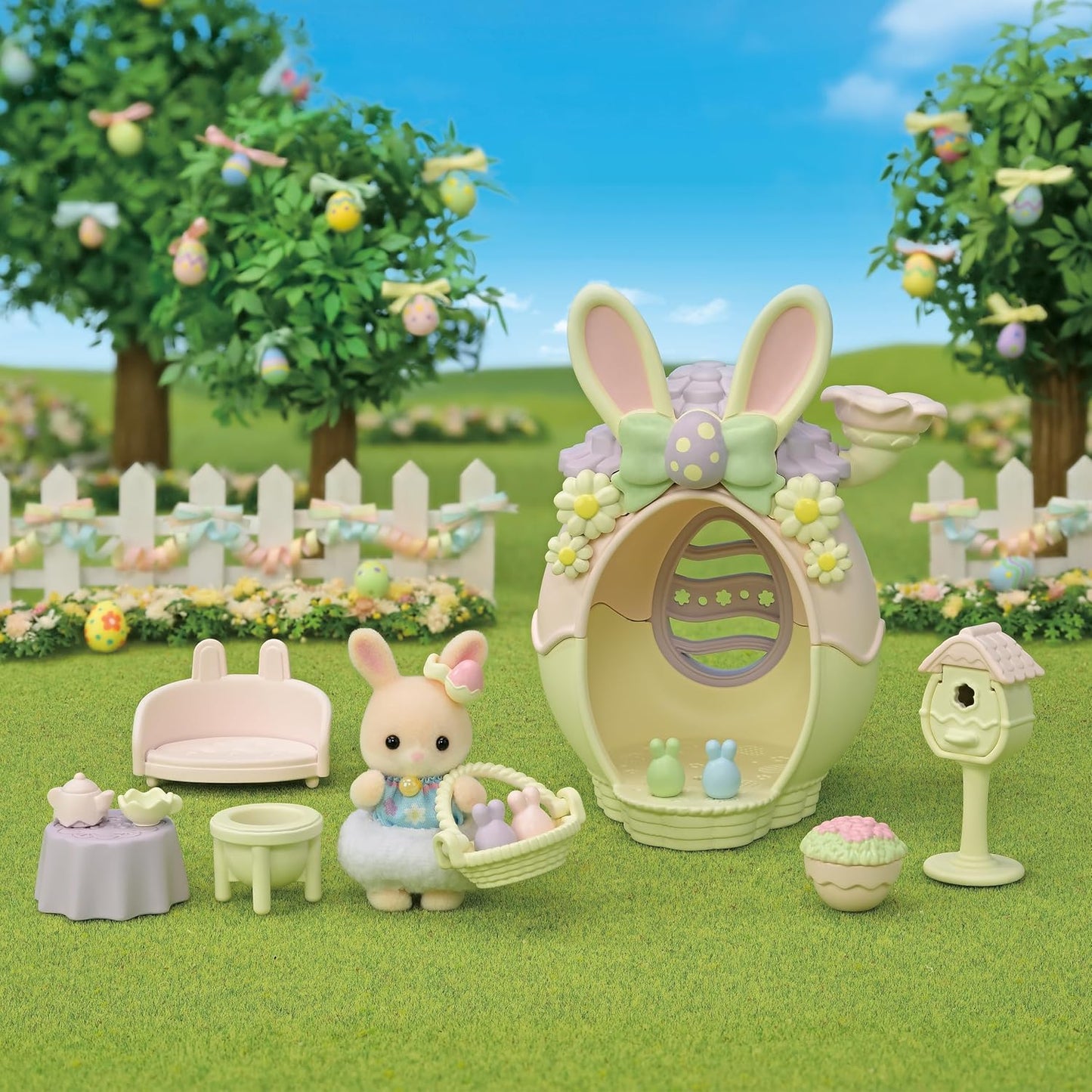 Sylvanian Families Set Margaret Rabbit's Easter Egg House